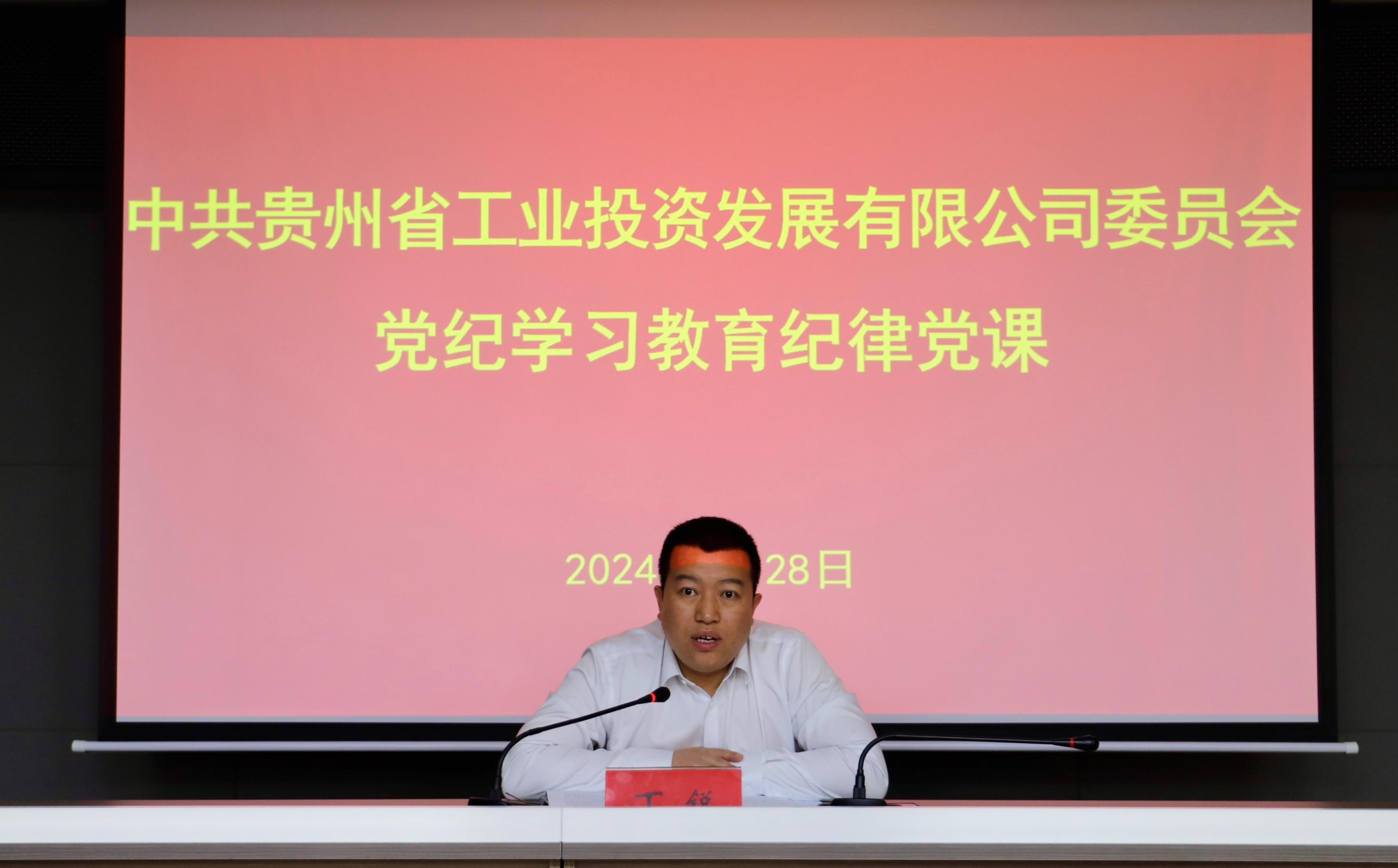 a39c60f4-57ea-4aad-b8e1-e6f72219d16d.jpg